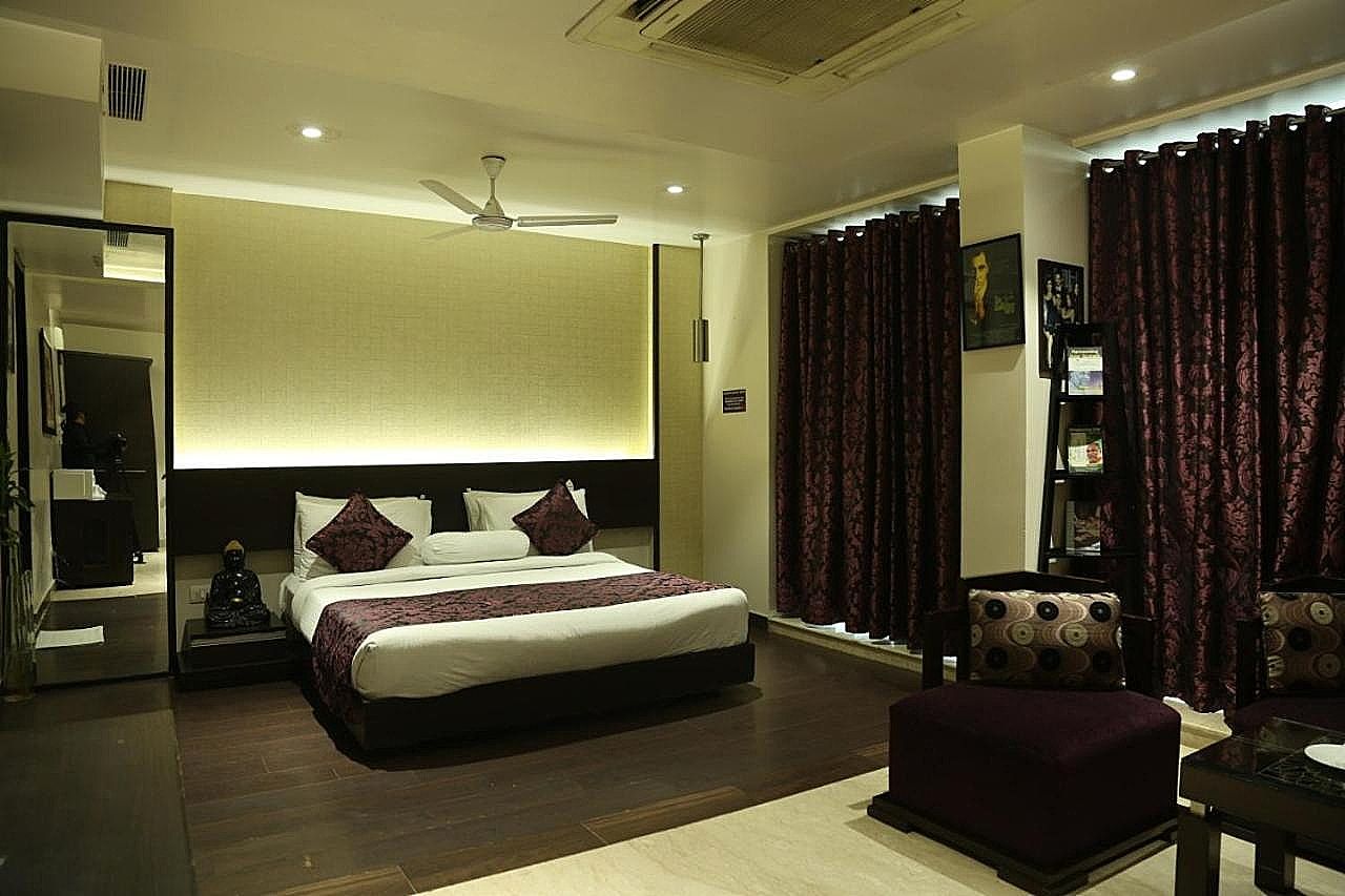 WoodApple Residency Deluxe Double Room 29