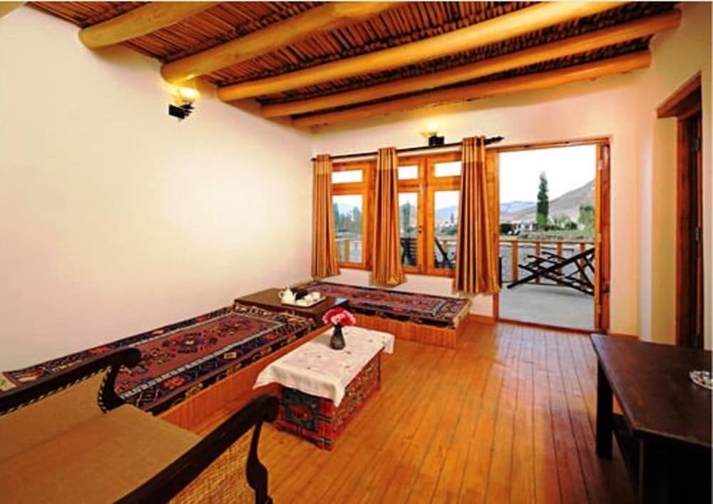 Saboo Resorts Cottage Suite 9