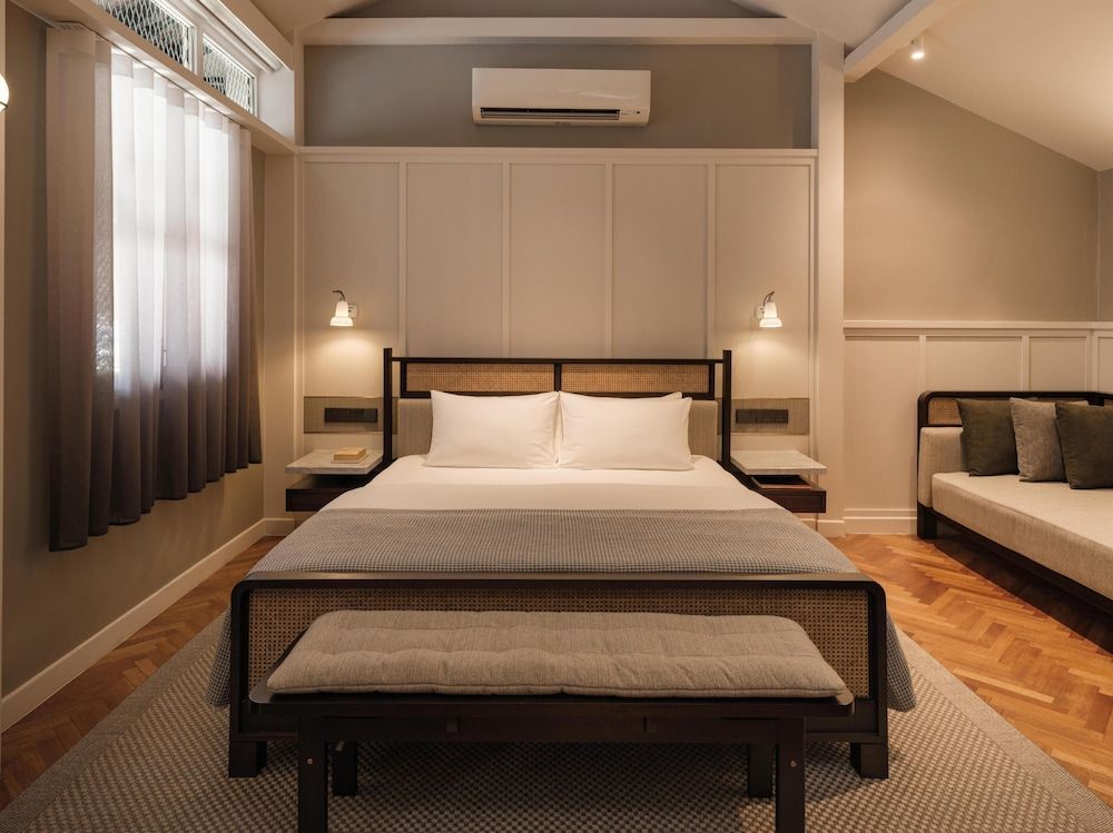 Mews Standard Room