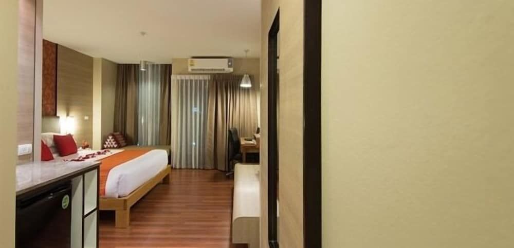 Marsi Hotel Standard Double Room 7