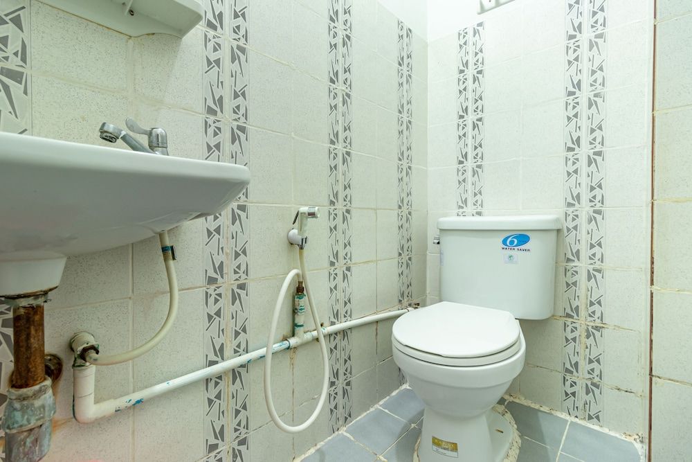 Riski Residence Bangkok-noi Standard Room 8