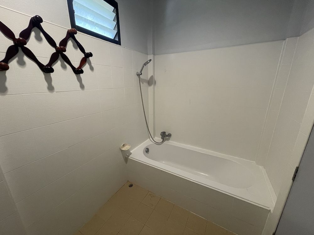 Pen's Bungalow Deluxe Bungalow, Multiple Beds 8