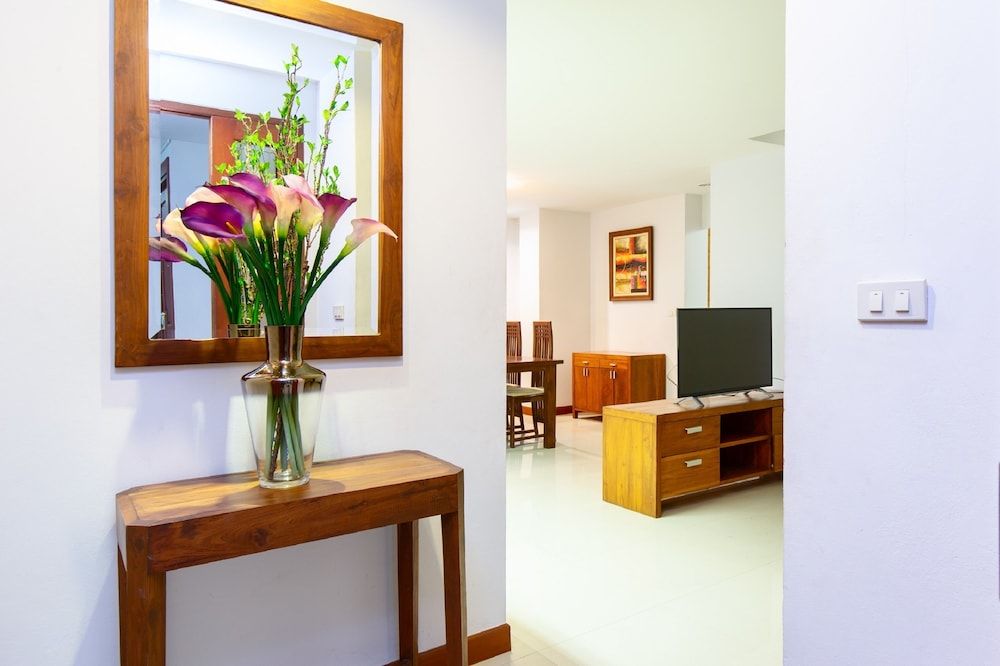 undefined Lasalle Suites Hotel & Residence 2