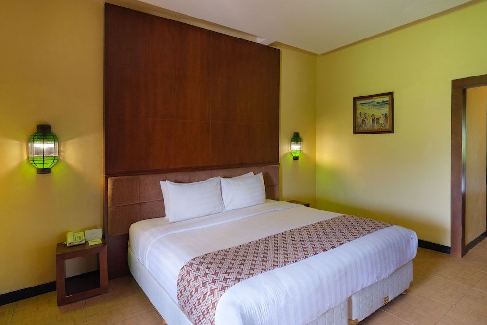 Melva Balemong Deluxe Room 5