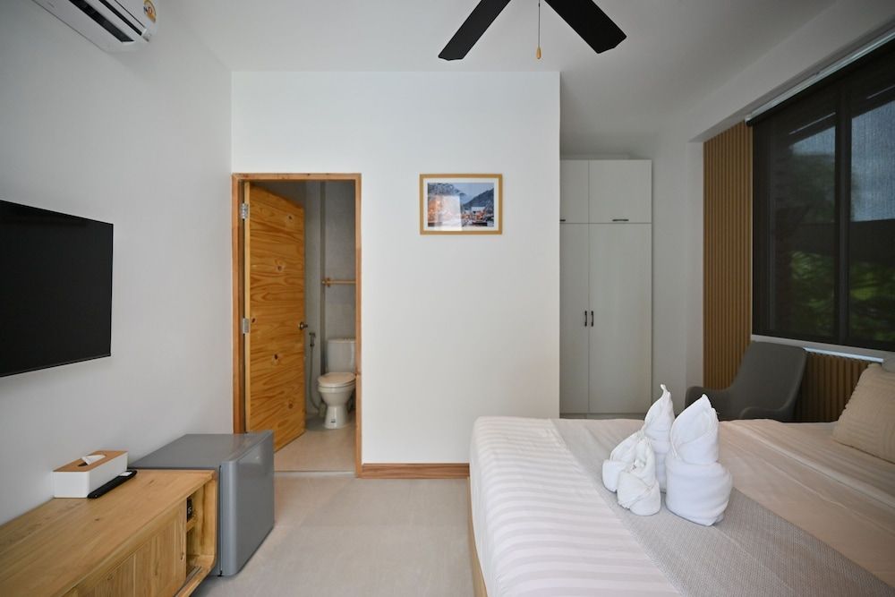 Sivana Place Phuket Superior Room 17