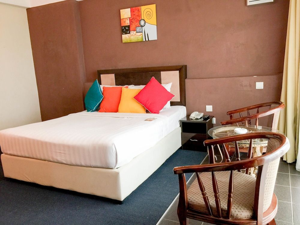 Hotel Taiping Perdana Deluxe Room 4