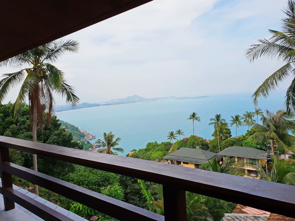 Laem Sila Resort Junior Suite, 1 King Bed, Ocean View 13