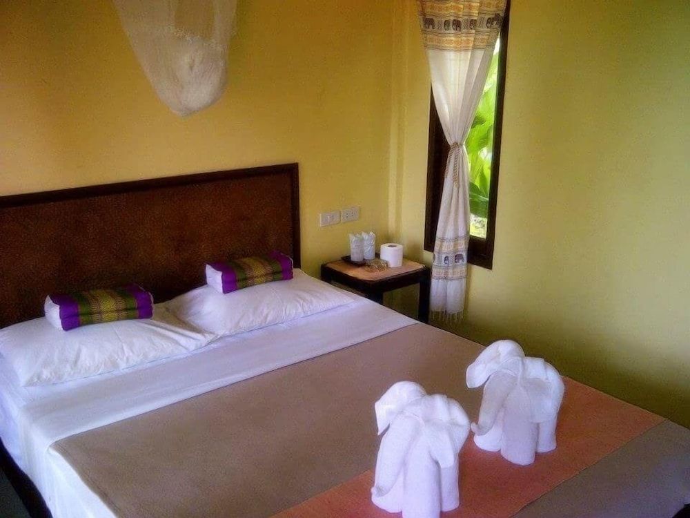 undefined Paradise Bungalows