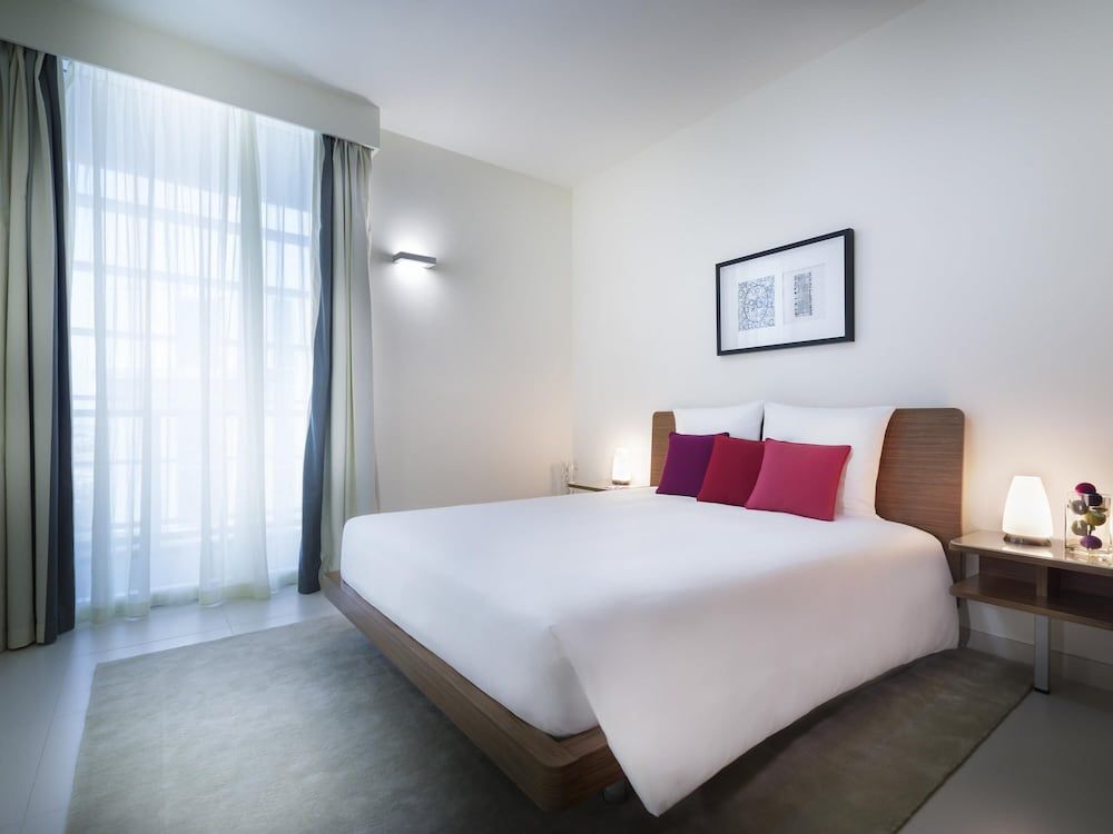 Room, 2 Bedrooms