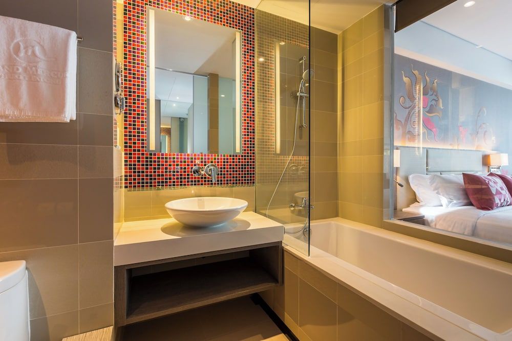 Grand Mercure Phuket Patong Superior Room, 1 King Bed 5