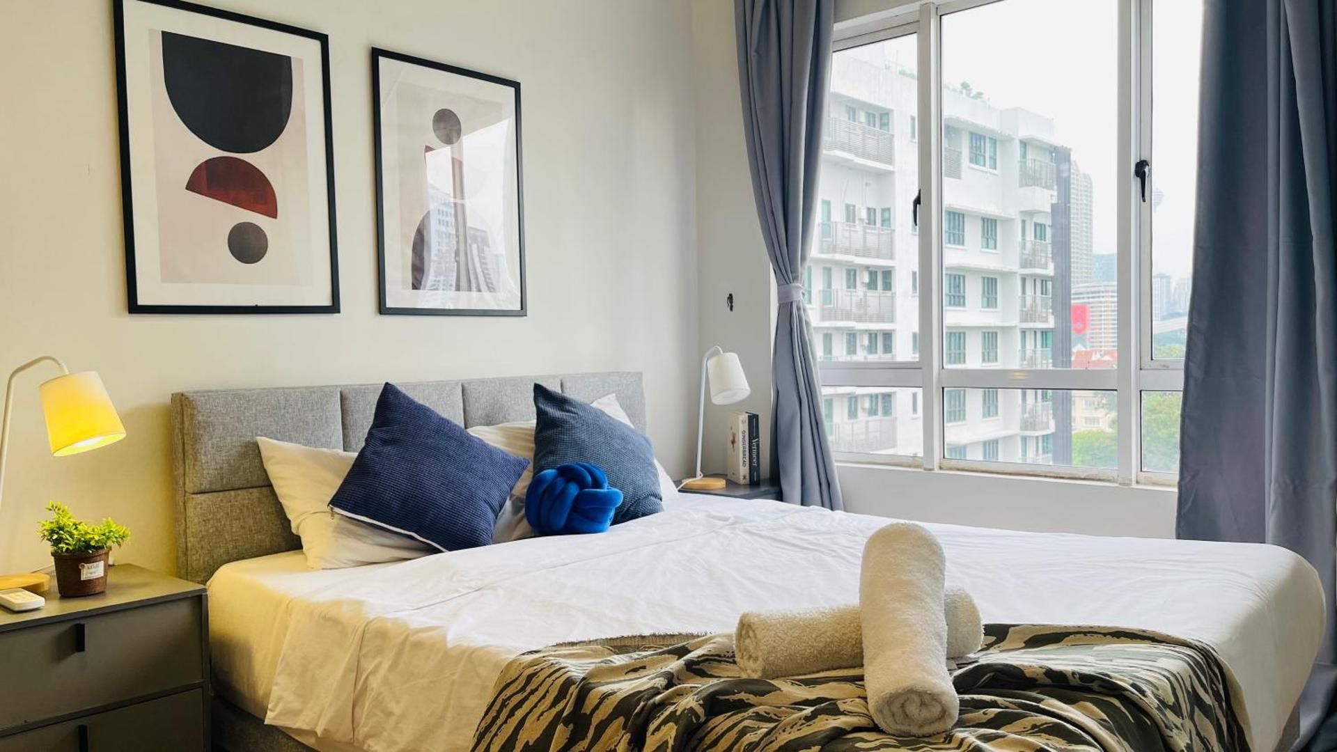 Two-Bedroom Apartment with City View