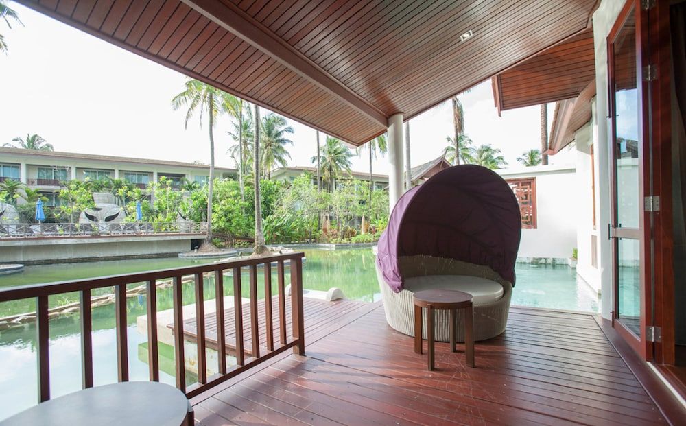Water Pool Villa