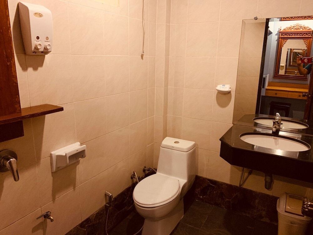 Delight Resort Economy Twin room 10