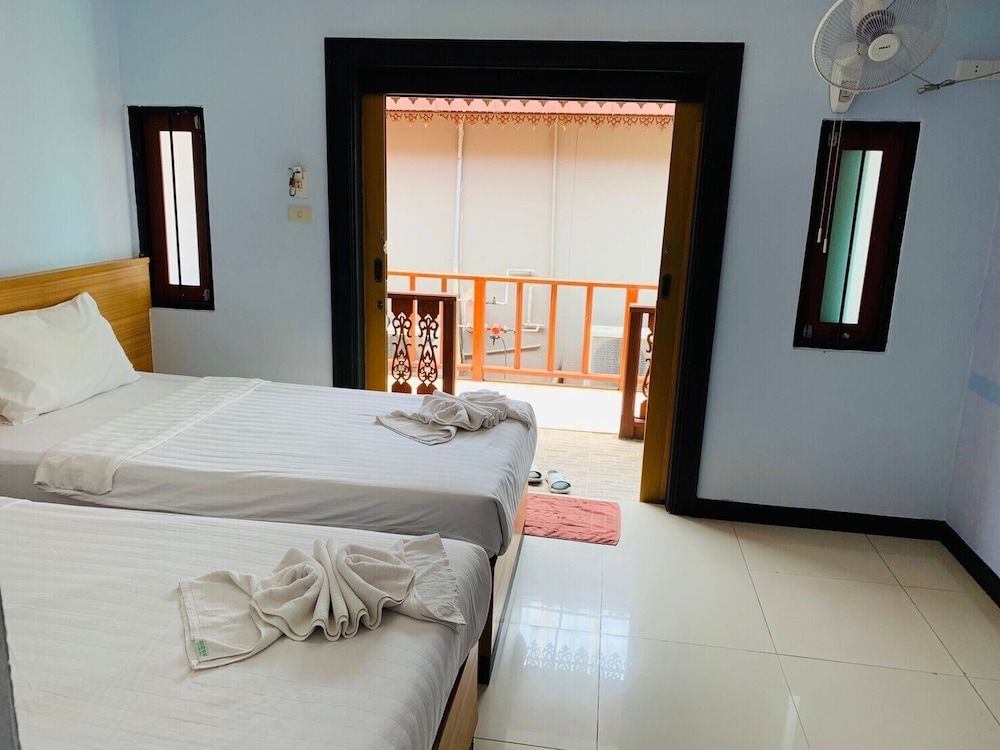 Delight Resort Economy Twin room 5