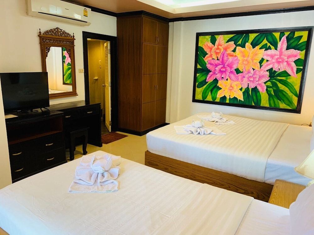 Delight Resort Superior Triple room 4