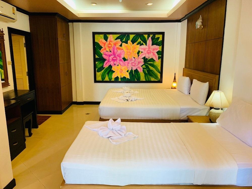 Delight Resort Superior Triple room 5