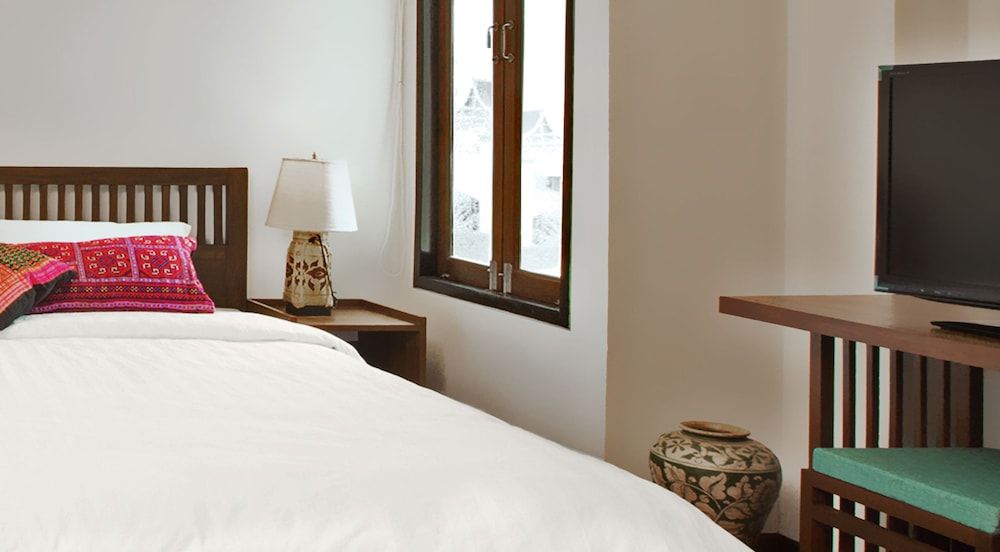 undefined Green Tiger House 9