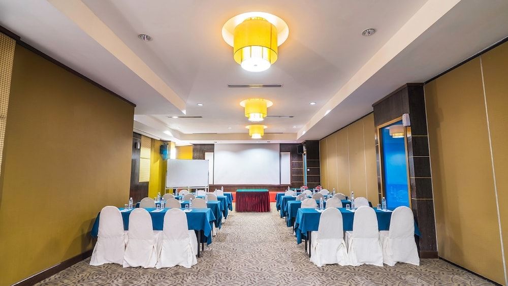undefined Crystal Crown Kuala Lumpur 8
