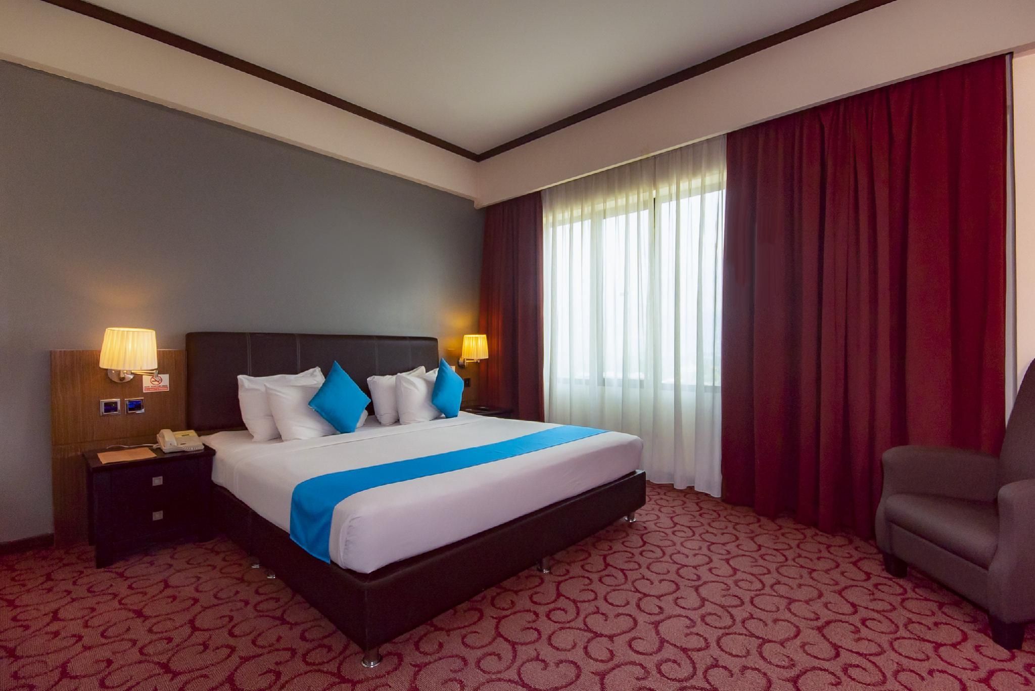 Kinta Riverfront Hotel & Suites Superior King Room