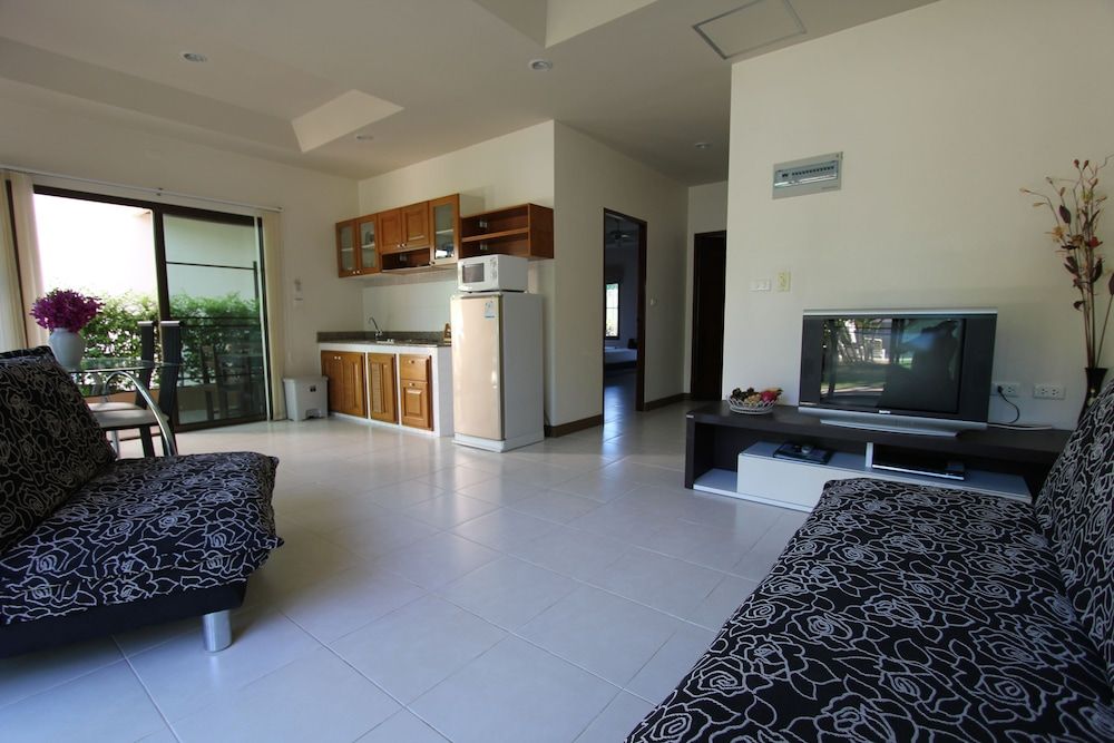 Babylon Pool Villas Family Apartment, 2 Bedrooms, Balcony, Pool View 18