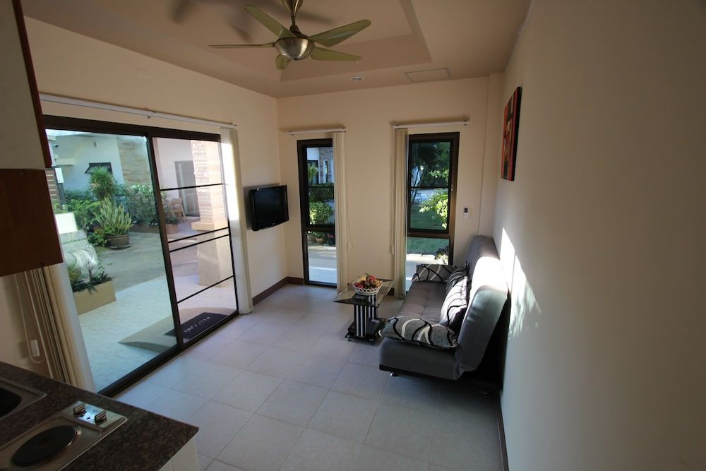 Babylon Pool Villas Standard Apartment, 1 Bedroom, Patio, Poolside 13