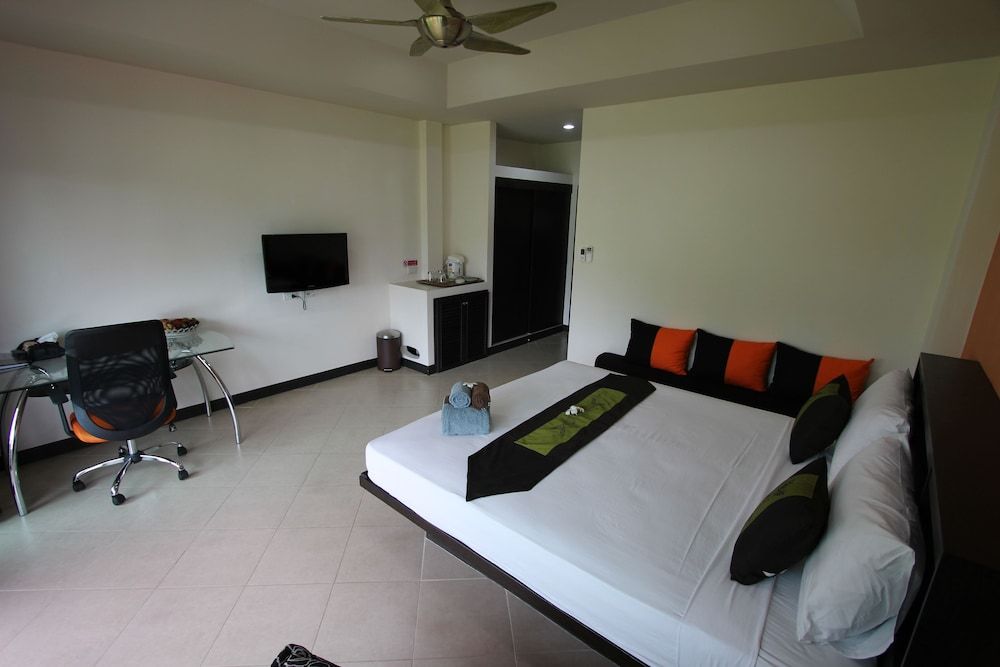 Babylon Pool Villas Standard Studio, Balcony 3