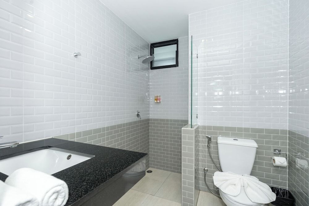 Anchan Boutique Hotel Deluxe Double Room 6