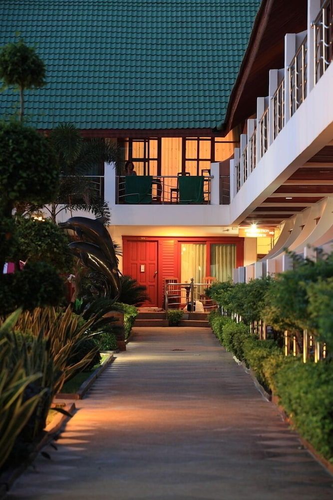 undefined Cookies Hotel 5