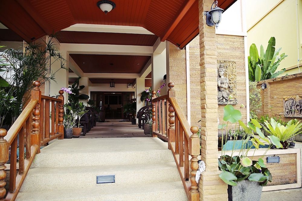 undefined Baan SS Karon 9