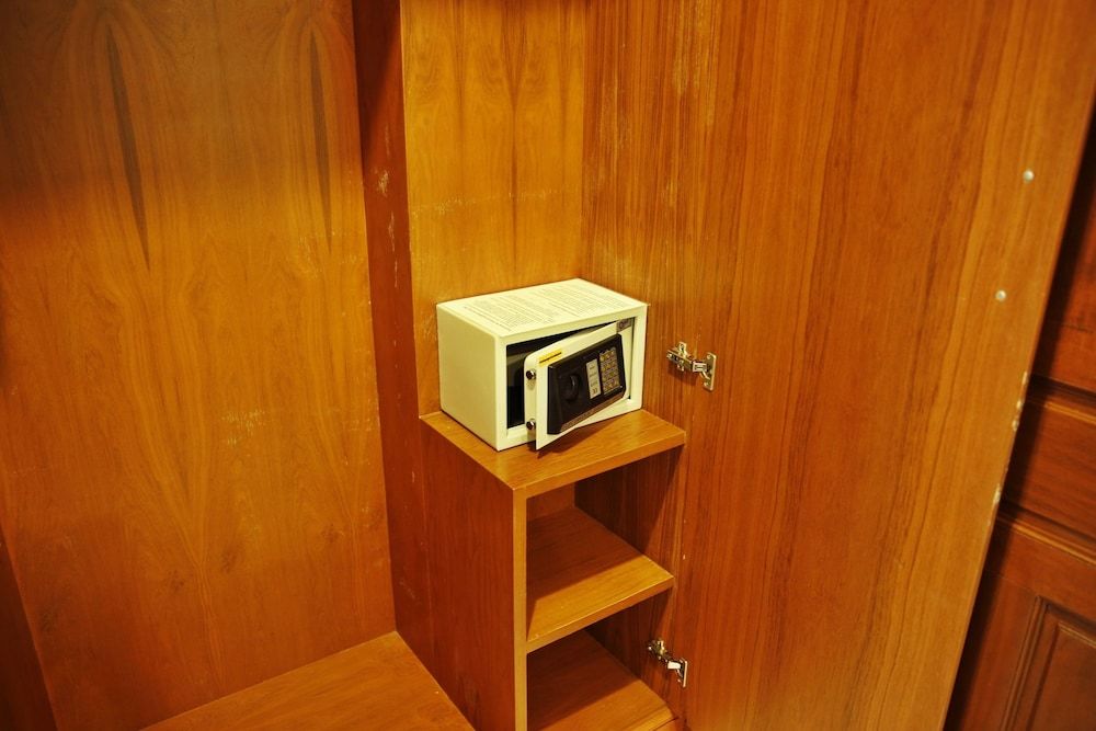 Baan SS Karon Family Room (For 3 people) 8