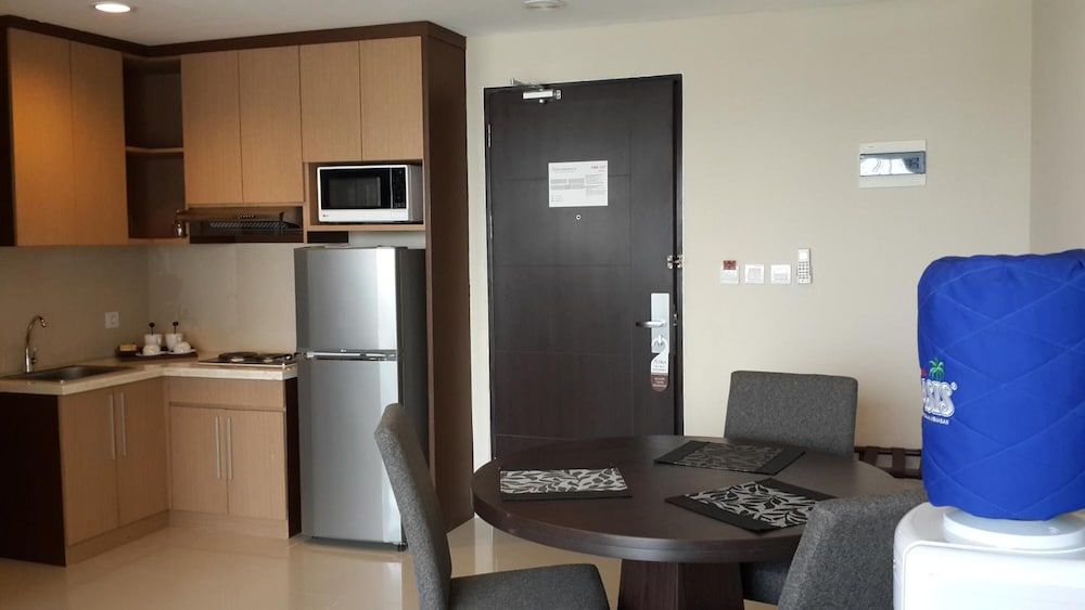 Atria Residences Gading Serpong Room, 2 Bedrooms, Balcony 7