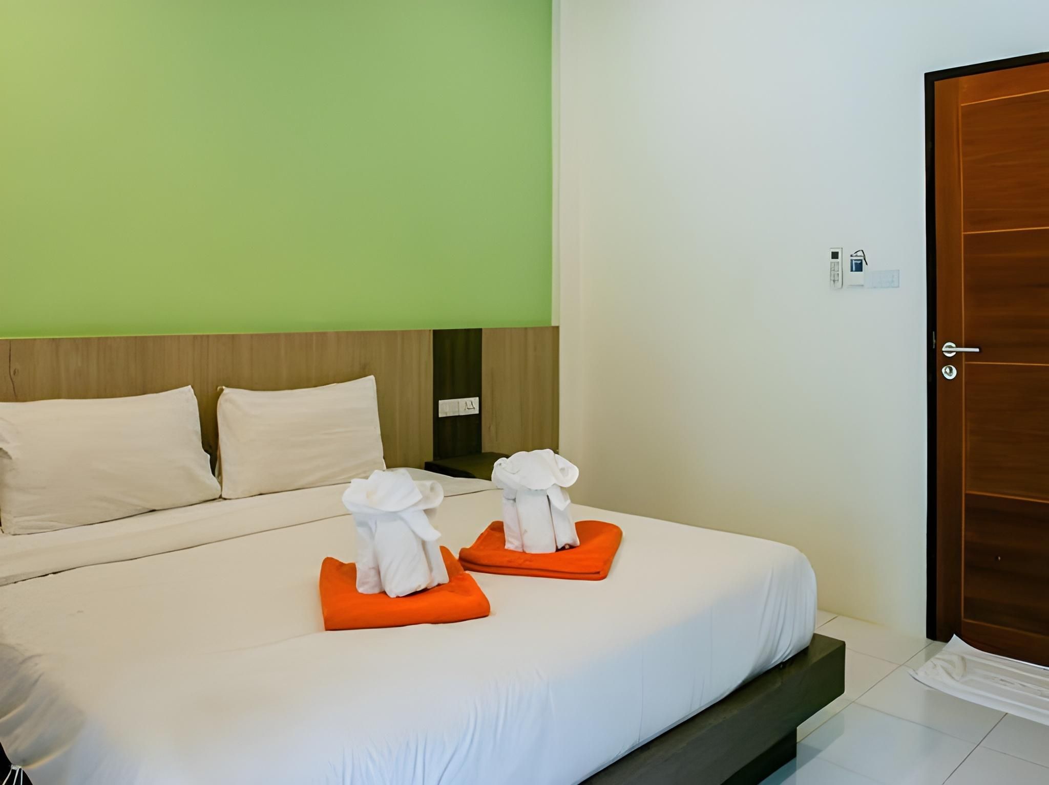 Tonsai Bay Resort Superior - Non-Smoking 2