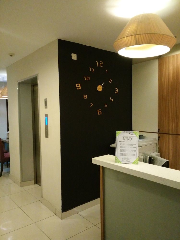 undefined Station Eight Inn 4