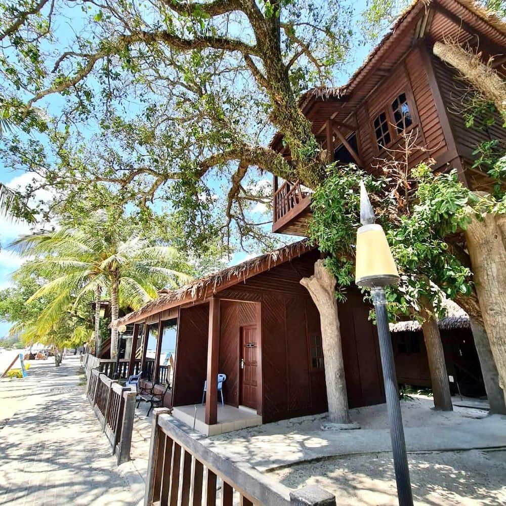 undefined Malibest Resort 7