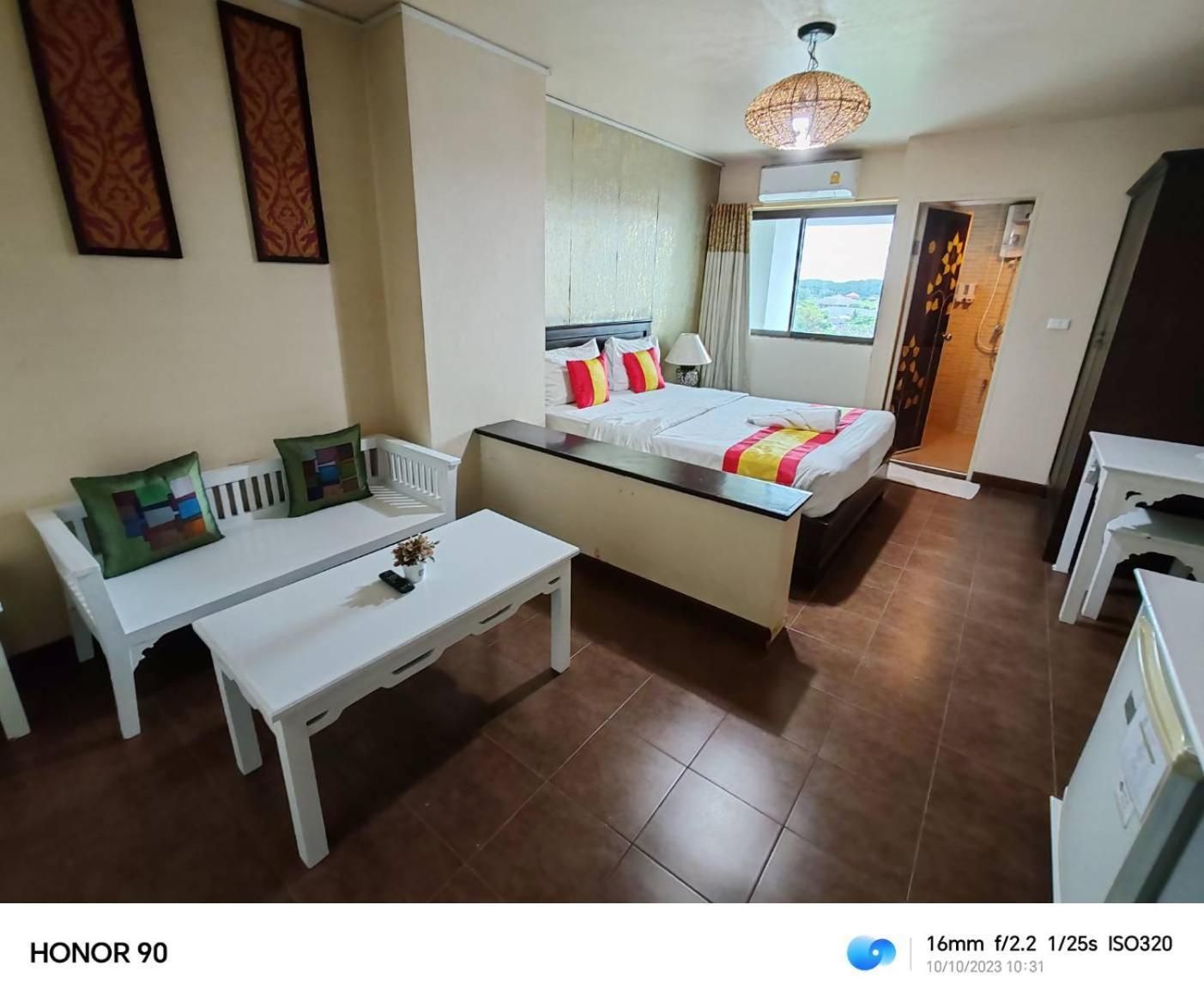 undefined Noble Place Hotel 10