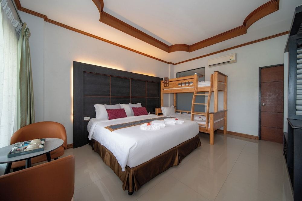 Executive Room