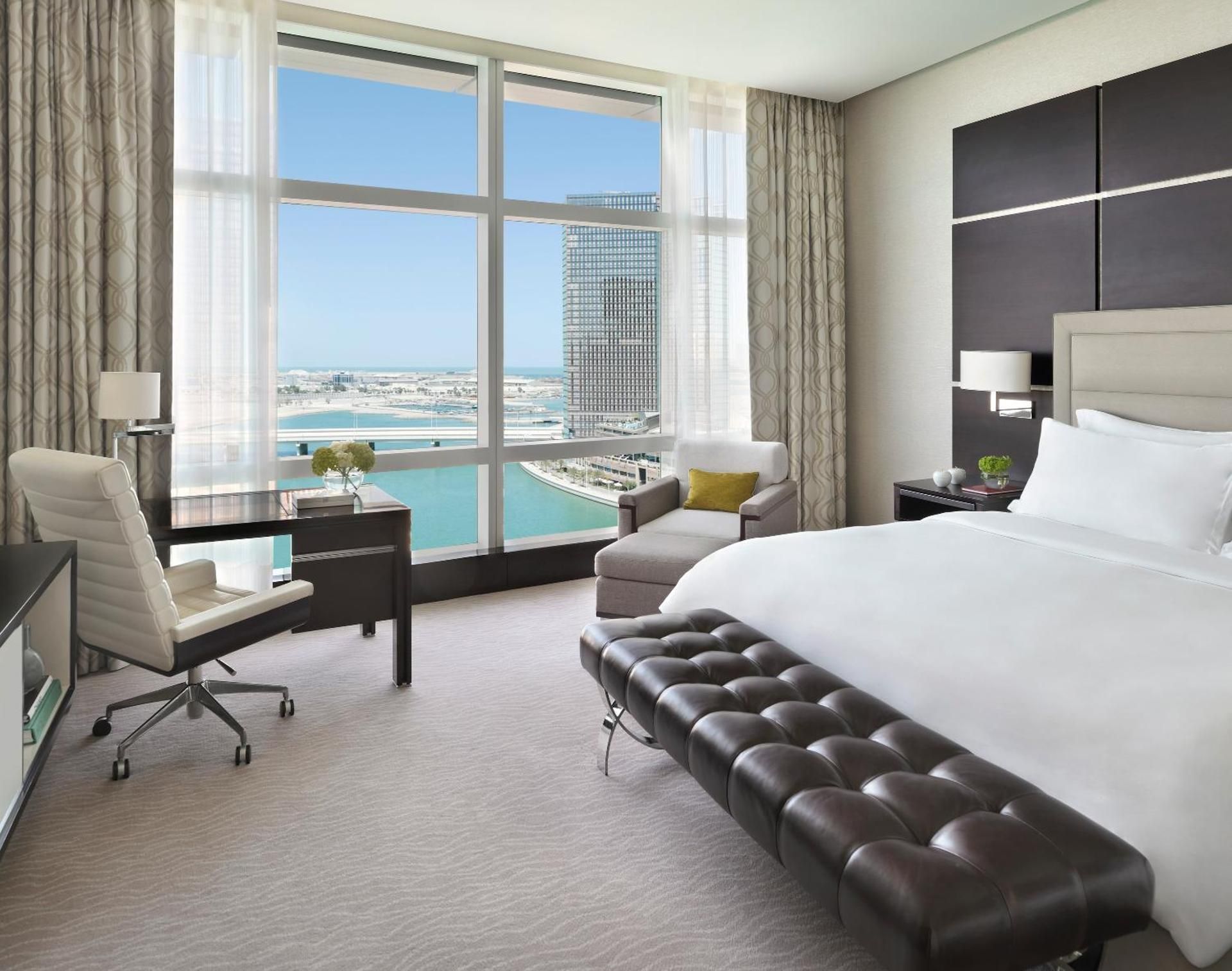 Executive King Room - Waterfront View