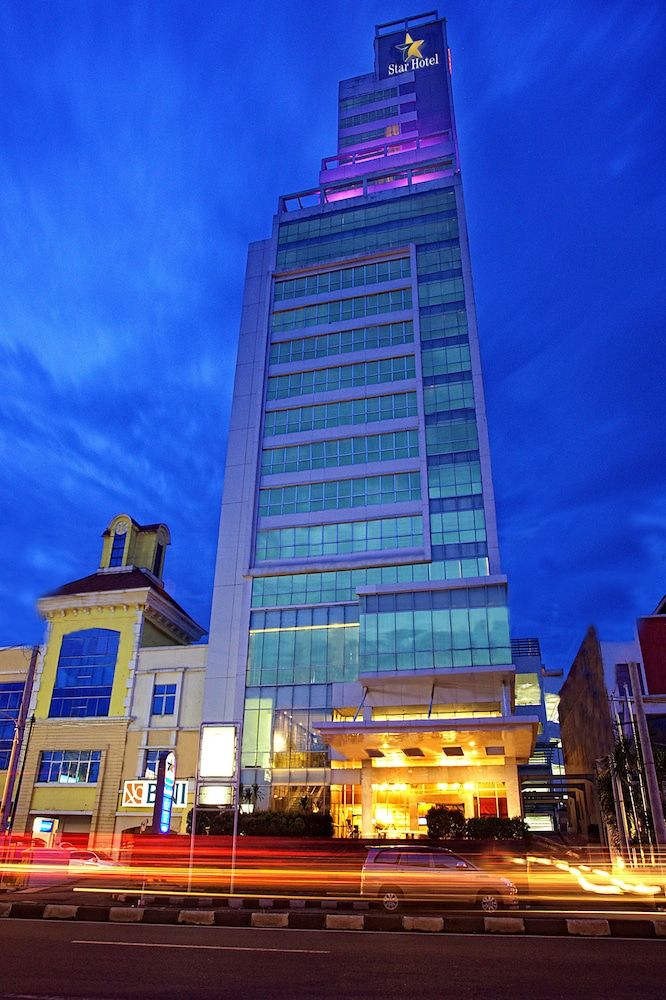 Horison Ultima Semarang