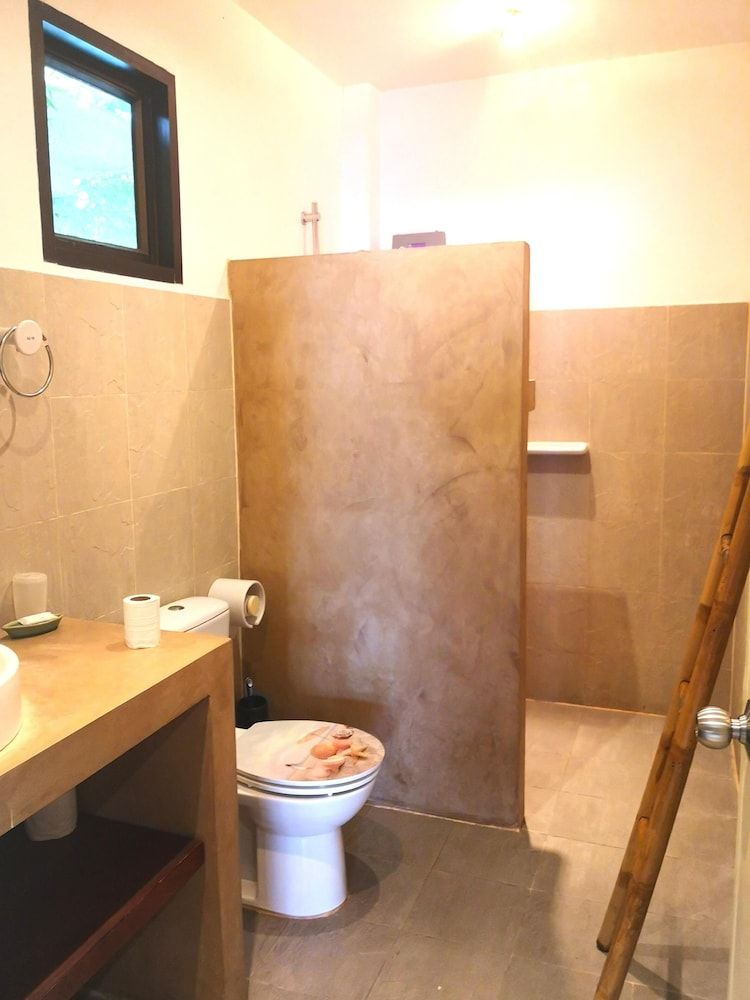 Baan Sukreep Resort Deluxe Villa, 2 Bedrooms, Kitchenette 9