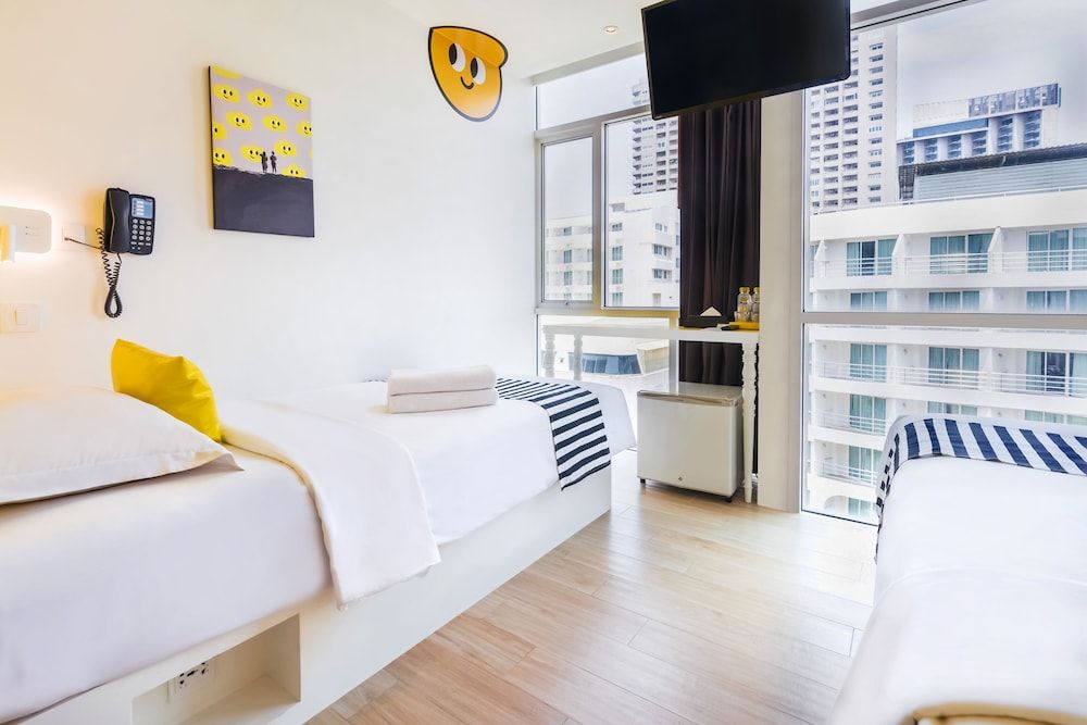 Mood Hotel Pattaya Mood S Twin Bed 2
