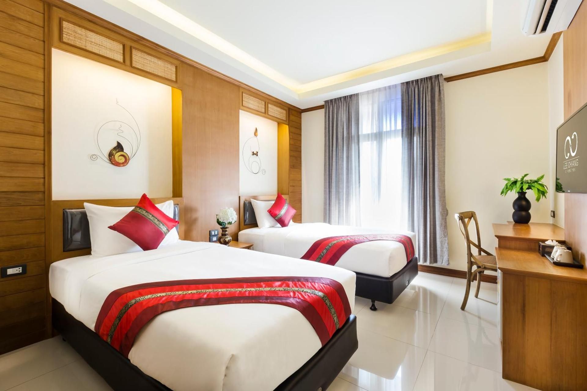 undefined Lee Chiang Hotel 9