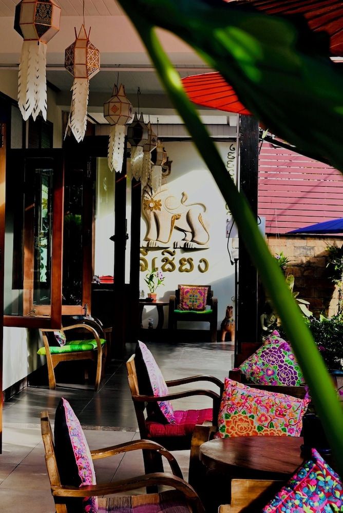 undefined Lee Chiang Hotel 5