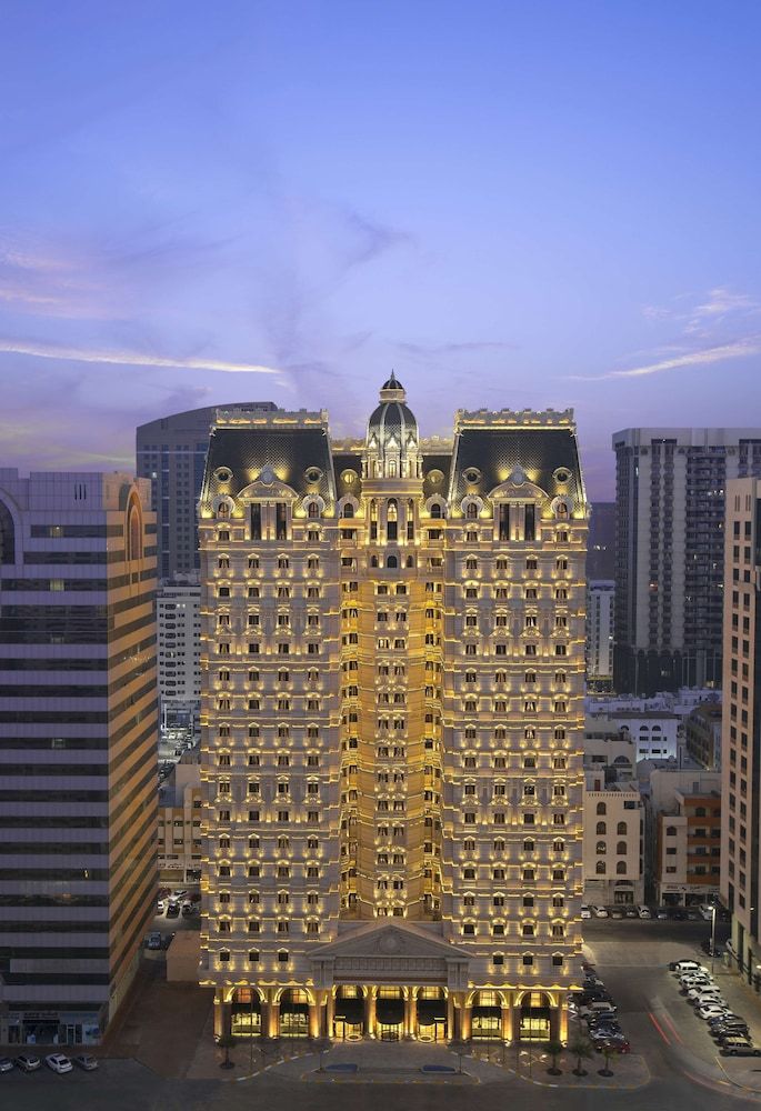 undefined Royal Rose Hotel Abu Dhabi, Curio Collection by Hilton 4