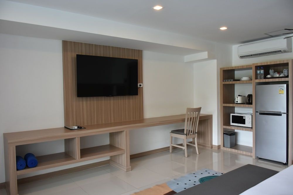 undefined Lae Lay Suites 9