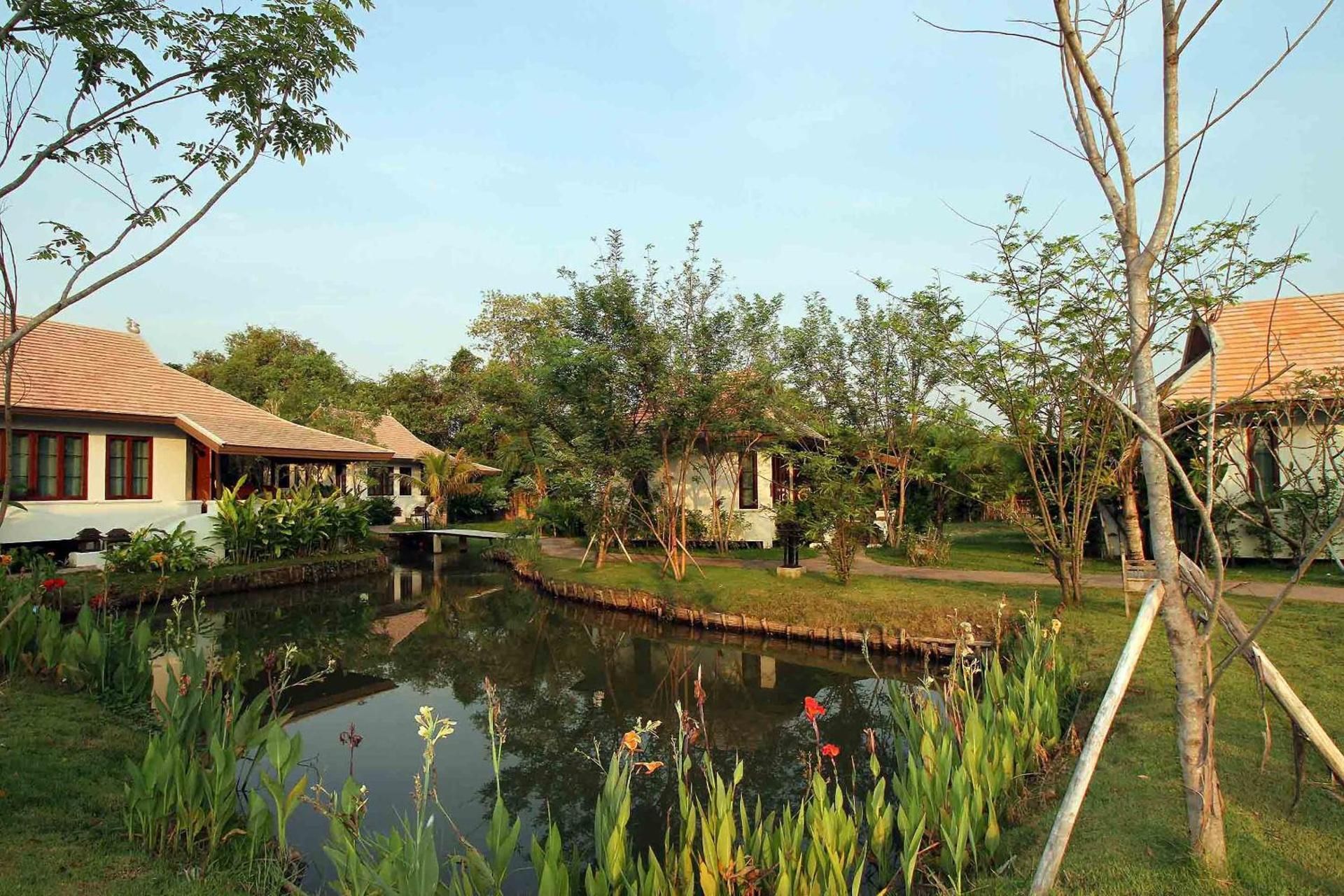 Deluxe Double or Twin Room with Lake View