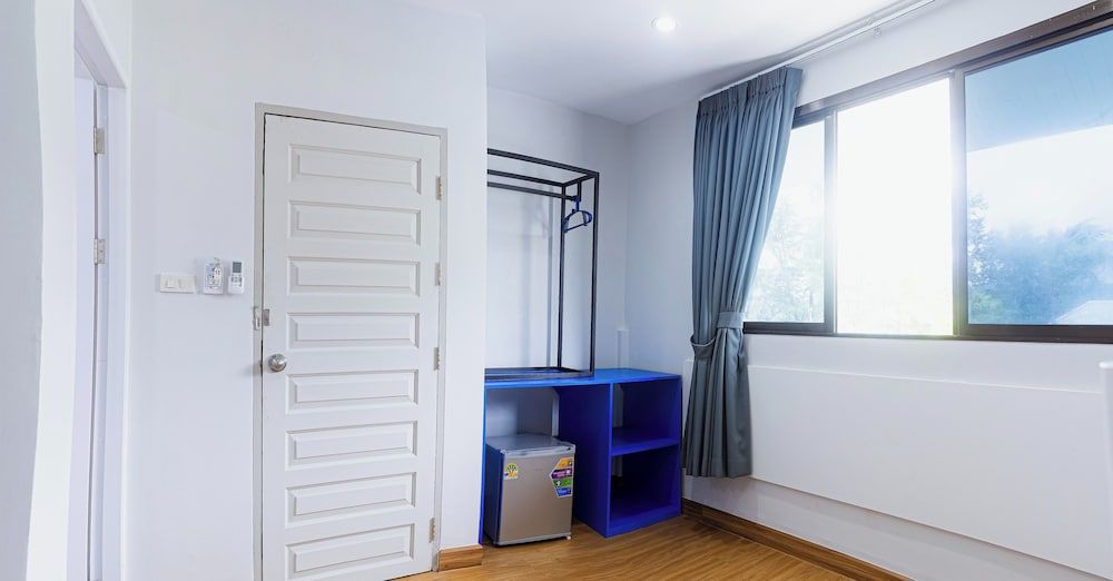 Silla Patong Boutique Superior Double Room 4