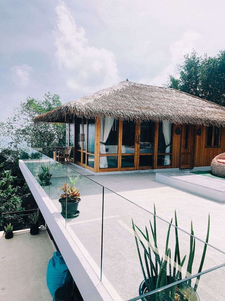 undefined Sandalwood Luxury Villas 8