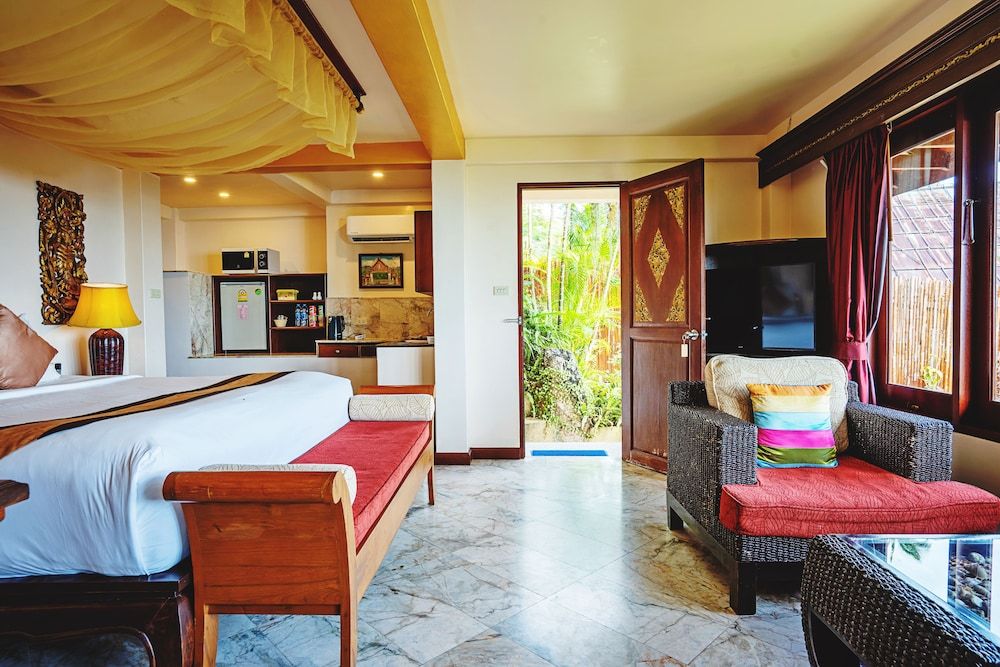 Sandalwood Luxury Villas 1 Bedroom Jacuzzi Studio 2