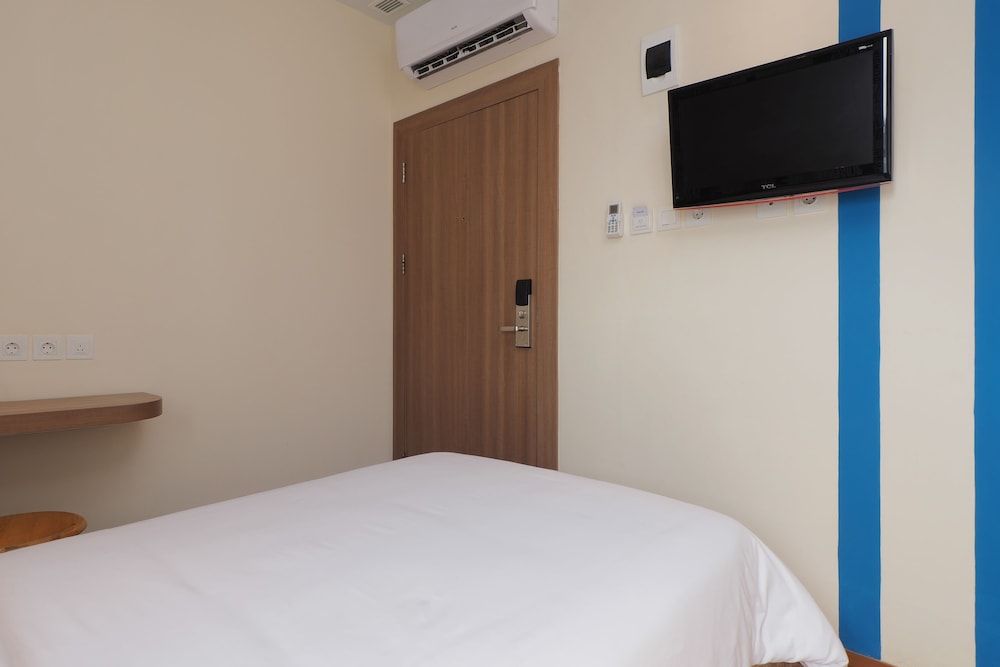 Kama Hotel Studio, 1 Twin Bed, Smoking