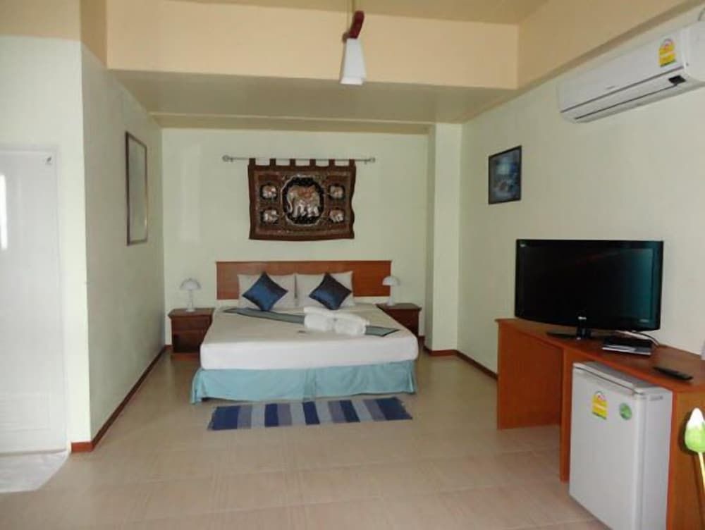 Beachfront Suite Room